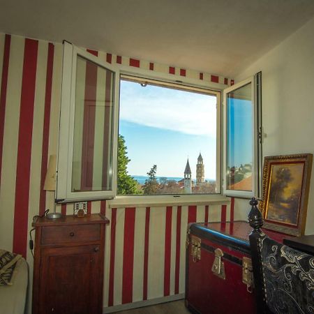 Apartment Vintage Art Split Ngoại thất bức ảnh