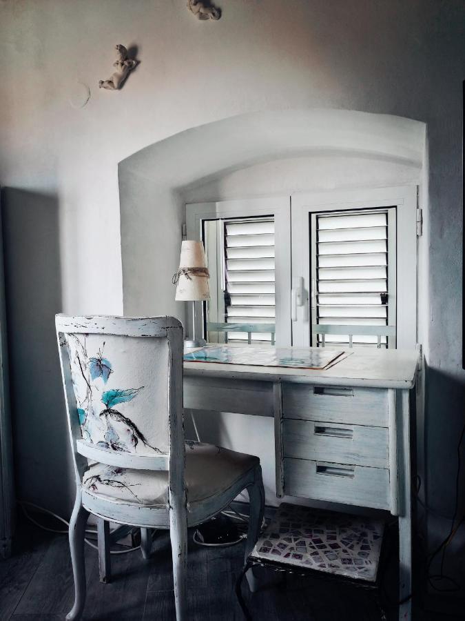 Apartment Vintage Art Split Ngoại thất bức ảnh