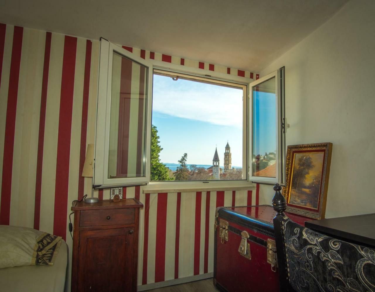 Apartment Vintage Art Split Ngoại thất bức ảnh