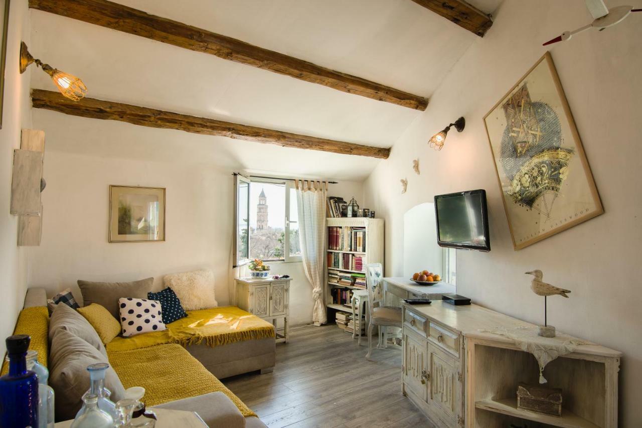 Apartment Vintage Art Split Ngoại thất bức ảnh